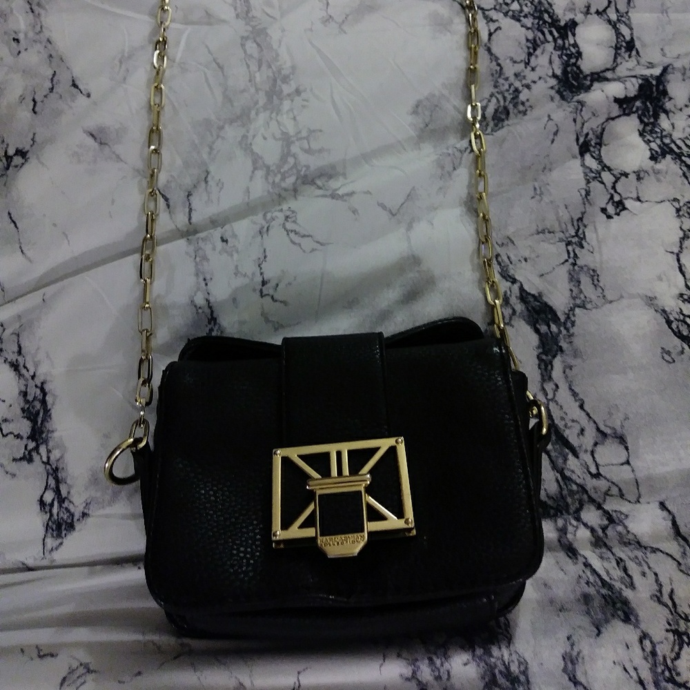 Kardasian kollection black cross body purse